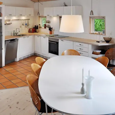 6 Person Holiday In Gr Sted * Udsholt Sand